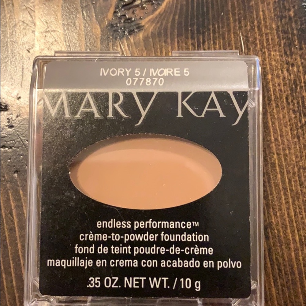 Mary Kay creme to powder foundation
